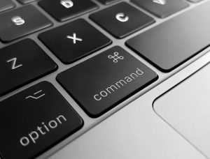 Implementing Reversible Actions with the Command Pattern